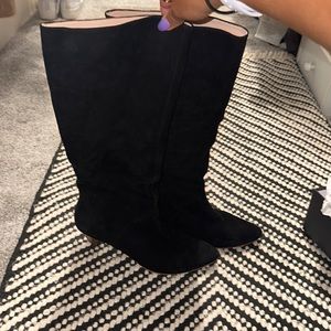 Silent D tinglet, Heeled women’s black boot